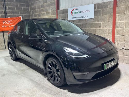 Tesla MODEL  Y