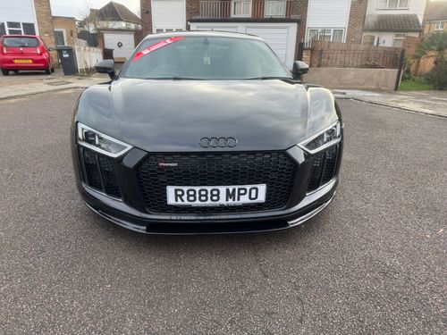Audi R8