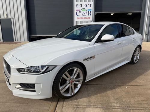 Jaguar XE