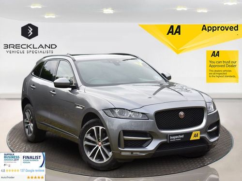 Jaguar F Pace