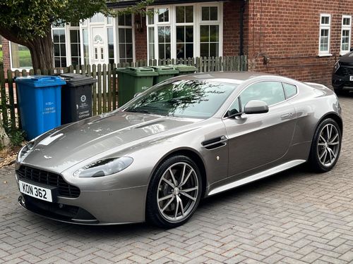Aston Martin Vantage