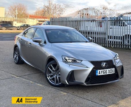 Lexus IS