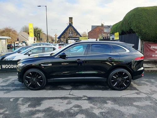 Jaguar F Pace