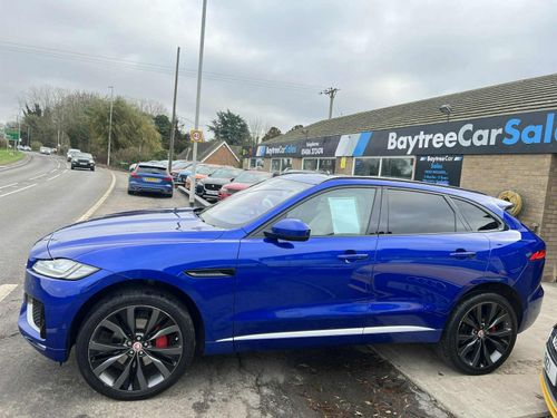 Jaguar F Pace