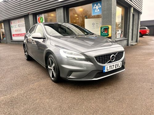 Volvo V40