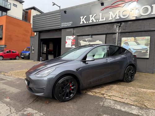 Tesla MODEL  Y