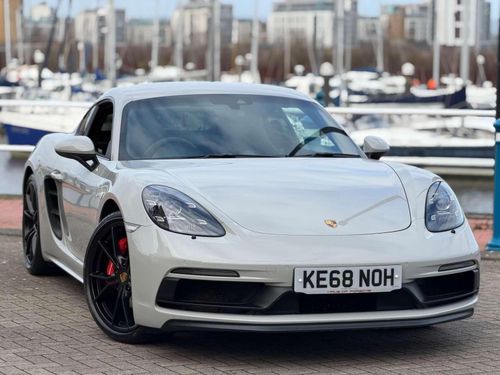 Porsche 718 Cayman