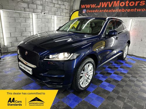 Jaguar F Pace