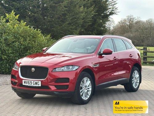 Jaguar F Pace