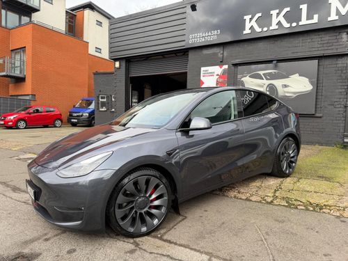 Tesla MODEL  Y