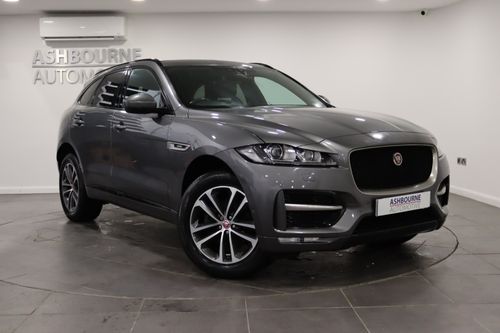 Jaguar F Pace