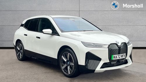 BMW iX