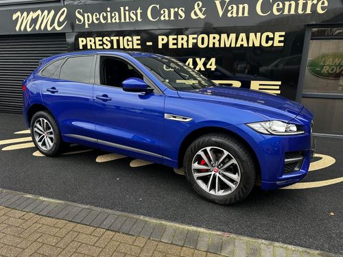 Jaguar F Pace