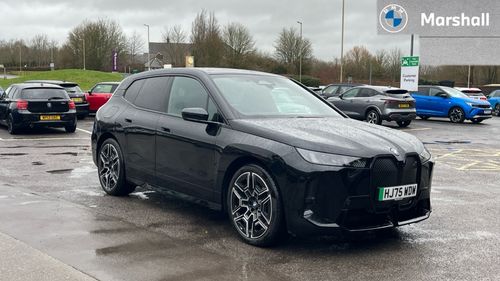 BMW iX