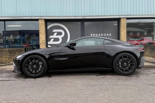 Aston Martin Vantage