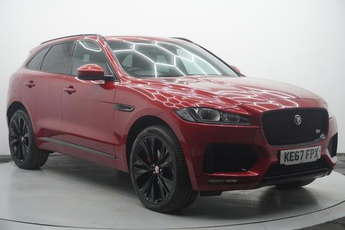 Jaguar F Pace