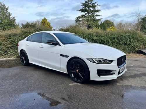 Jaguar XE