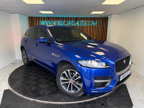 Jaguar F Pace