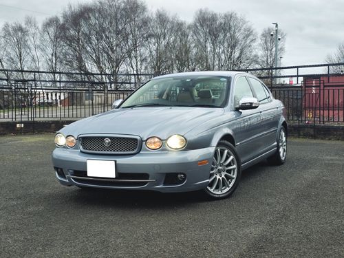 Jaguar X-TYPE