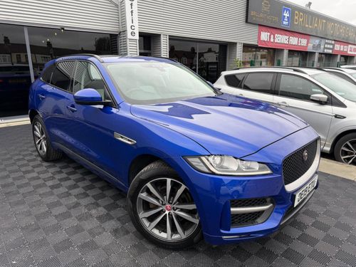 Jaguar F Pace