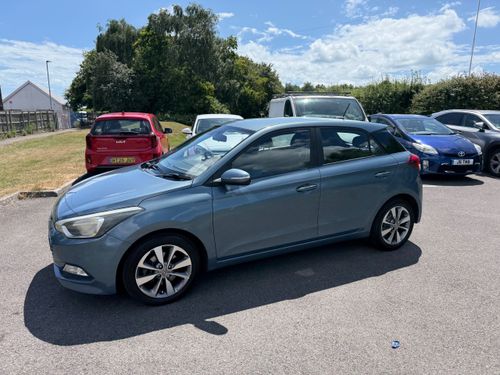 Hyundai i20