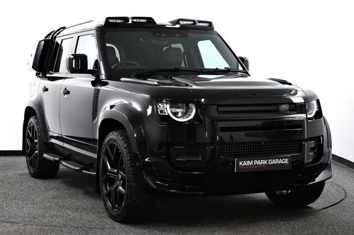 Land Rover Defender 110