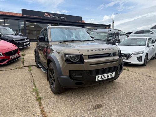 Land Rover Defender 110