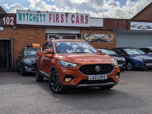 MG ZS