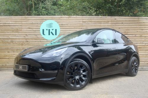 Tesla MODEL  Y