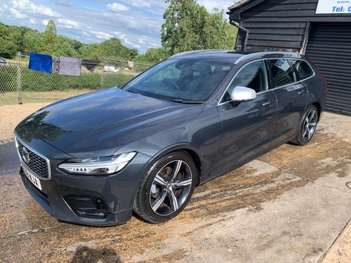 Volvo V90