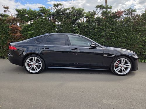 Jaguar XF