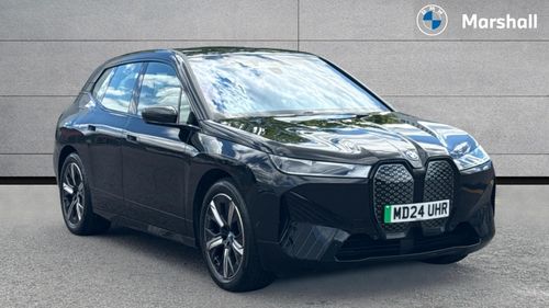 BMW iX