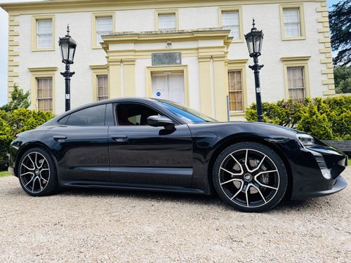 Porsche Taycan