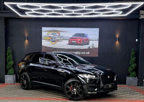 Jaguar F Pace