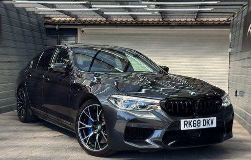 BMW M5