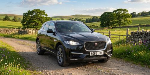 Jaguar F Pace