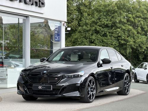 BMW i5