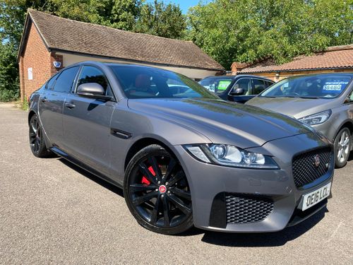 Jaguar XF