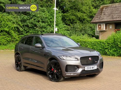 Jaguar F Pace