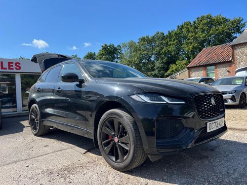 Jaguar F Pace