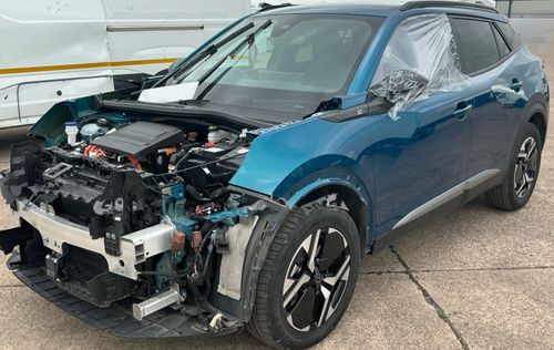 Peugeot e-2008