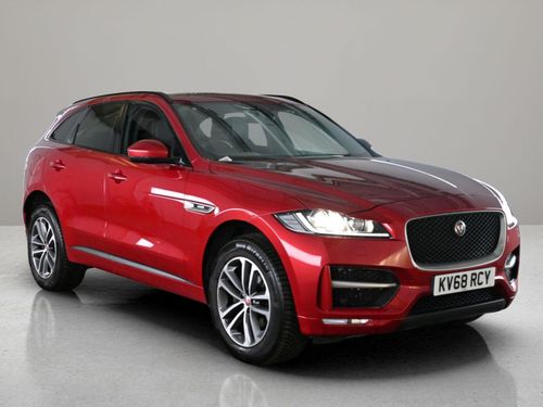 Jaguar F Pace