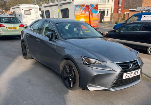 Lexus IS
