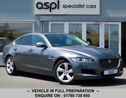 Jaguar XF