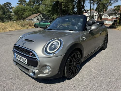 MINI Convertible