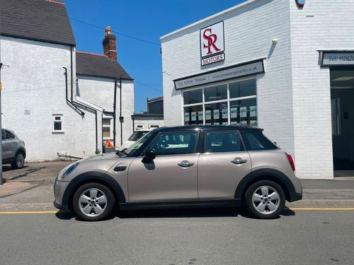 MINI Hatch