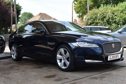 Jaguar XF
