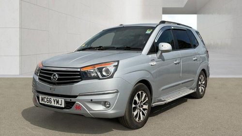 SsangYong Turismo