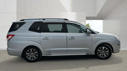 SsangYong Turismo