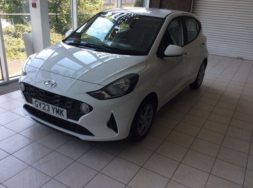 Hyundai i10